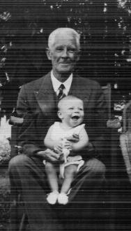  Francis Percival Sandes with his son James Hector Gordon Sandes 